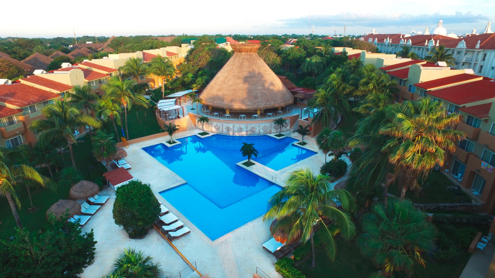 Villaggio Bravo a Playa del Carmen