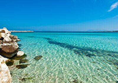 Spiaggia di Scopello nella riserva dello Zingaro